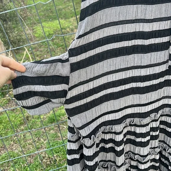 Hunter Bell NYC Matthews Dress Black Stripe - Picture 9 of 9